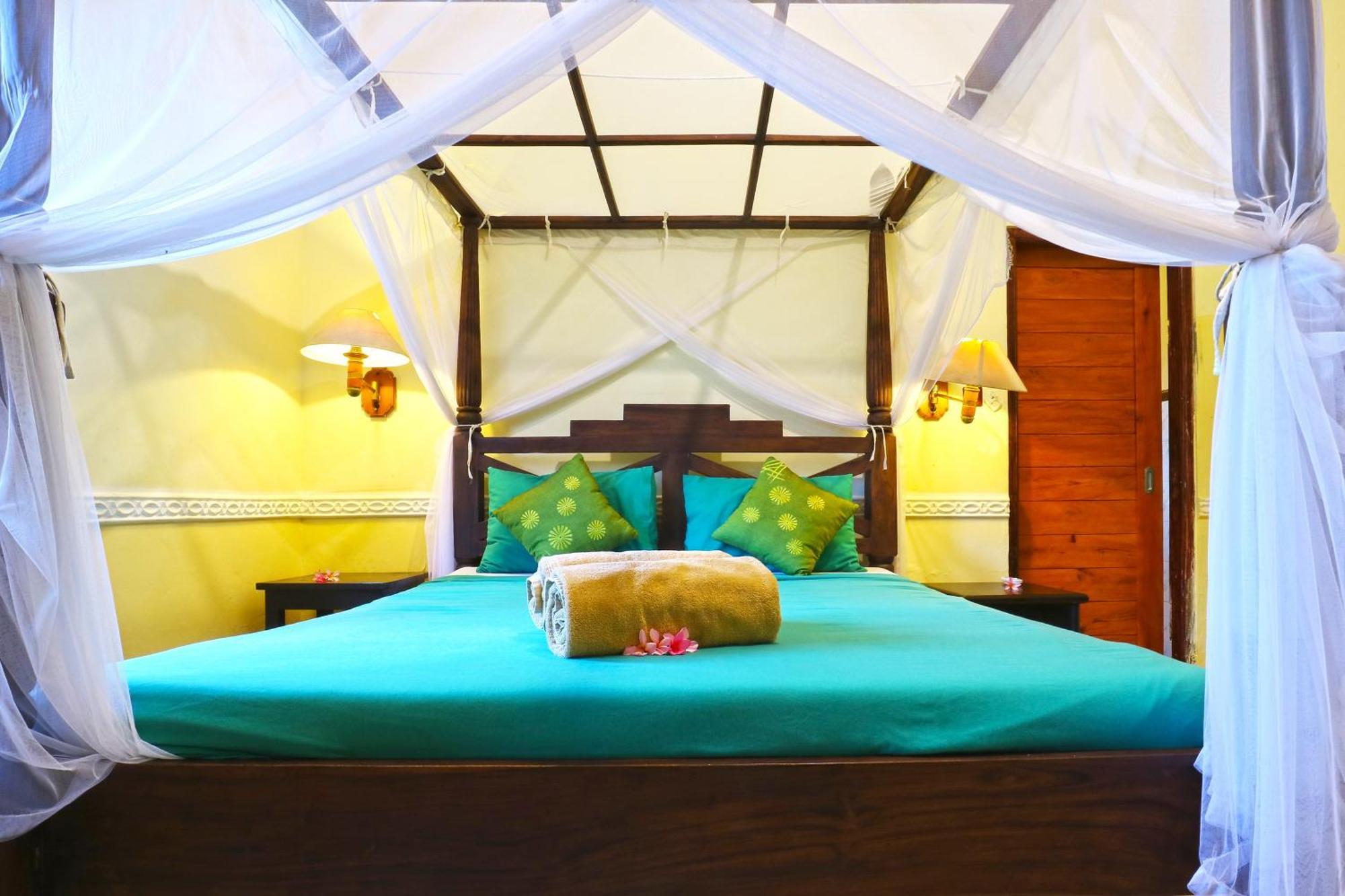Ubud Kerta City Hotel Esterno foto
